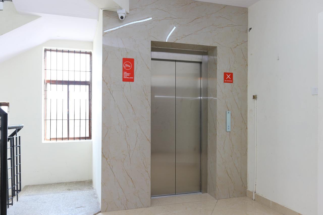 Oyo 11433 Kishore Inn Chennai Ngoại thất bức ảnh